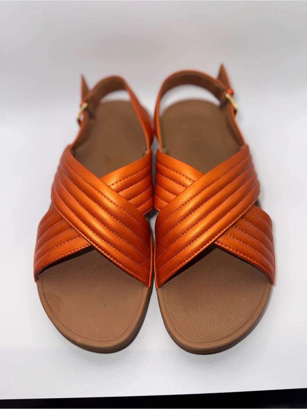 FitFlop Orange Quilted Cross-Strap Slingback Sandals. Size 8 - Picture 2 of 4